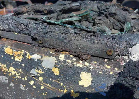 1996 Dodge Ram 2500 из США, поврежденный, VIN 1B7JF26Y3TS709428